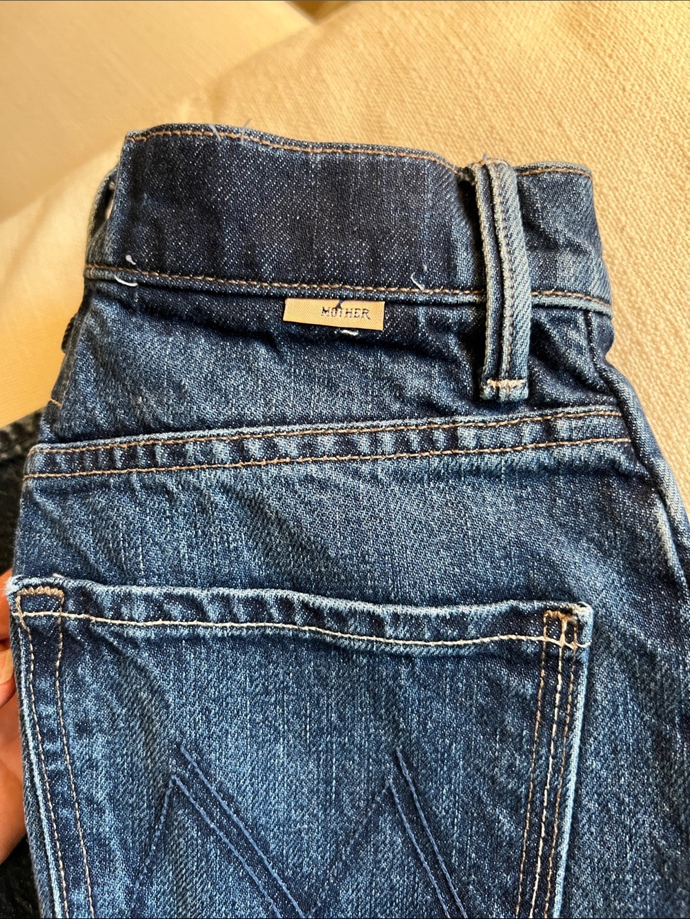 MOTHER Denim Lil Mother Half Pipe Ankle Jeans in Did You Bring Me Anything - 25 - Picture 11 of 16